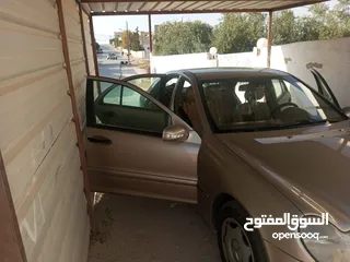  6 مرسيدس c200  2001