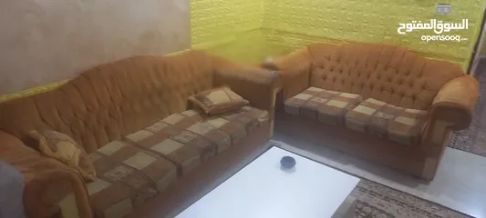  1 طقم كنب مستعمل 9 مقاعد بحاله جيده