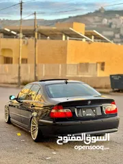  3 Bmw E46  موديل 2005 مطور 2500 سته سلندر برخصه جير اتومتيك فتحة سقف  غرفه ريكارو مع فورمايكا