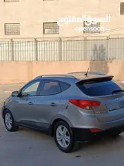  5 هونداي توسان 2011