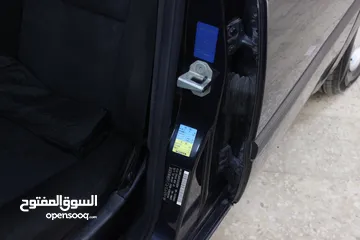  16 Mercedes Benz C200 1997
