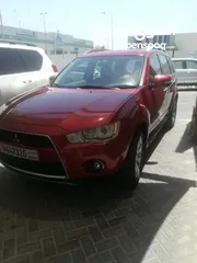  13 Mitsubishi outlander 2010 V6 no 1 full option