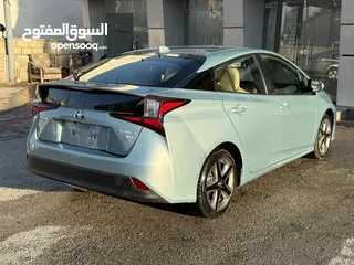  4 تويوتا بريوس 2022