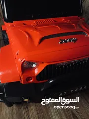  1 سيارة جيب رانجلر للأطفال