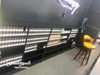  9 اثاث مكتبي وديكور محل
