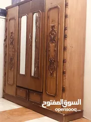  1 دولاب عرررطه 35000الف ریال