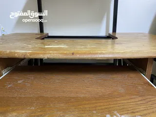  6 طاولة كمبيوتر للبيع