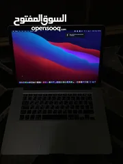  3 Macbook pro 2014 15inch i7 2.5 ghz اكثييييييير قوي ك معالج و البطاريه بتقعد على الاقل ساعتين
