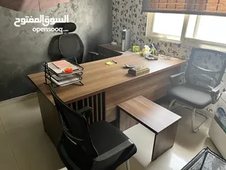  1 عفش مكتب بحالة الجديد استخدام شهرين فقط