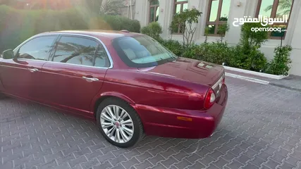  13 جاكور xj موديل 2009 ماشي 131 الف بحالة فوق الممتازة شرط الفحص اقبل بعروض البدل