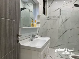  8 شاليه فاخر للبيع/ الرامه منطقة الفلل