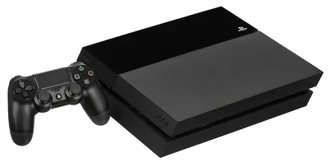  1 بلايستيشن PS4 مستعمل بحالة ممتازة مع يد اصلية ويد كوبي ون