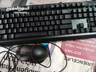  1 razer keyboard black widow v4 yellow switches , mouse razer basilisk