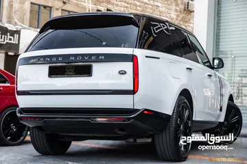  6 Range Rover Vogue Hse 2023 Mild hybrid Black Edition