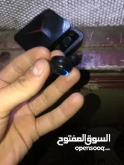  2 سماعه ايريبودز