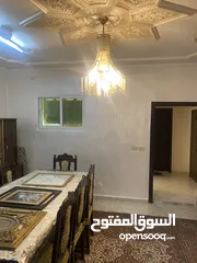  3 بيت مستقل طابقين للبيع في الزرقاء الجديده قابل للتفاوض