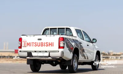  6 Mitsubishi L200 2.4 L 4WD 2022 GCC accident-free in excellent condition 1431 P.M