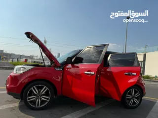  21 KIA SOUL RED GCC ‏ HATCHBACK  2017  FULL OPTION WITH OUT PANORAMA