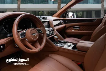  8 Bentley Bentayga V8