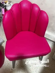 7 طاولة منكير وبدكير للبيع