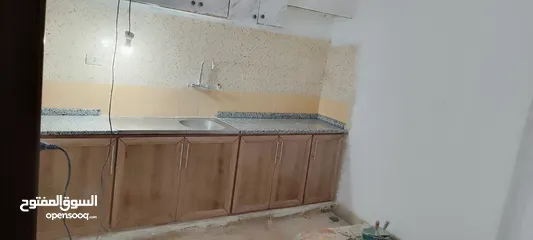  6 عماره استثماريه للبيع