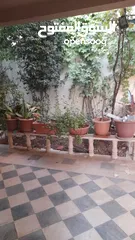  11 شقه من فيلا(غير مفروشة )للايجار طابق اول ب 360 ويوجد شقة صغيره طابق ارضي مدخل مستقل (غير مفروشة)150د