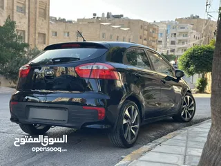  10 كيا ريو 2016 فل مع فتحه مميزه لون اسود نادر ومميز بالنضافه