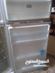  4 ثلاجة بحالة جيدة جداً للبيع