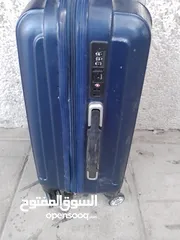  3 شنطة سفر بحالة ممتازة نوعها بولو