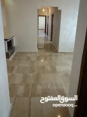  5 شقة جديدة - لم تسكن بعد - 4نوم - 220م - قرب الخدمات العامة - موقع هادئ ومميز