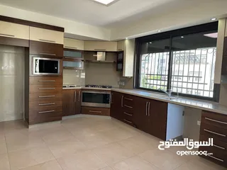  7 شقة في الطيرة للبيع بالقرب من مطعم جاسمين