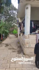  3 بيت للبيع في وسط ارتاح .