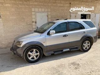  4 جيب كيا سورينتوا