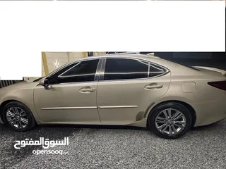  3 Lexus E350 2015 model for 5000 OMR