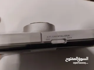  4 جهاز Creative Xmod هو:  معالج صوت خارجي (USB sound processor مدينة الزرقاء