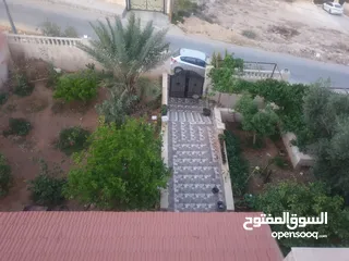  4 بيت مستقل دوبلكس للبيع الزرقاء ضاحية المدينة المنورة