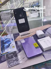  2 حبه انضيفه IPHONE XR مغير فقط شاشة اصلية شغال فيس ايدي جيجا 64 بطارية 78 متوفر توصيل + بكج هدية