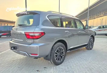  10 Nissan Patrol Le Platinum 2024 Grey