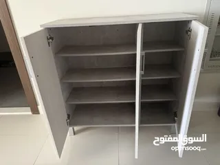  5 Storage cabinet