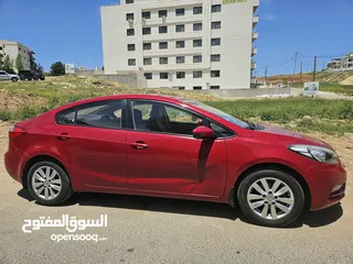  3 سيارة كيا سيراتو للبيع بحالة جيدة