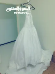  1 بدلة عروس للبيع