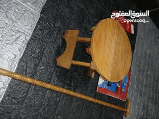  2 هوايات مشكله وعكازه كرسي خشب  بندانه مجله انمي اسطوانه