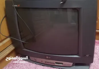  1 تلفزيون ال جي بحاله ممتازه  ريسيفر عدد 2
