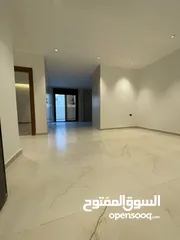  7 شقق طابقية للبيع مساحة 100 م و 200 م اربع غرف نوم