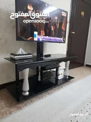  2 طوله تلفزيون ممتازه ونظيفه