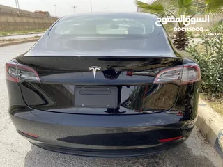  12 Tesla Model 3 Standard Plus 2022