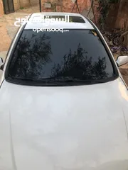  10 اوبل استرا