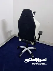  1 كرسي  بلي ستيشن للبيع  125 وبي مجال