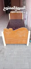  9 سرير خشب  السعر 75 الف  توصيل مجانا