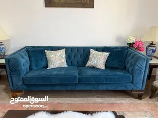  3 عفش للبيع بحالة ممتازة